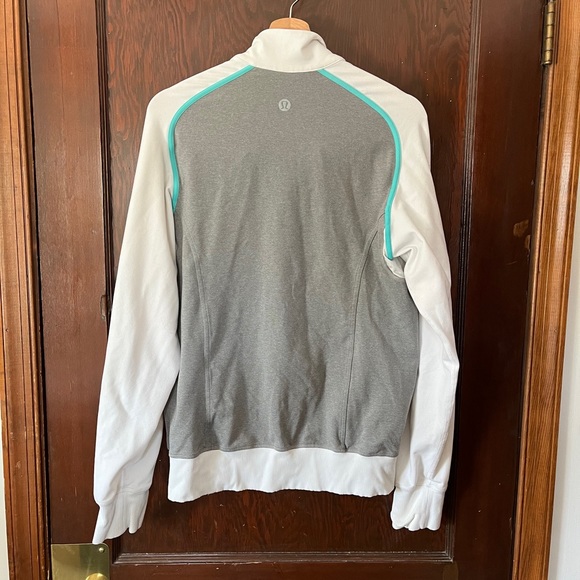 Women’s Lululemon Track Jacket - Picture 6 of 6